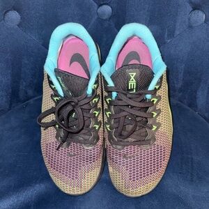 Nike Metcon 5 AMP Multicolor Gradient Training Shoes Womens size 7